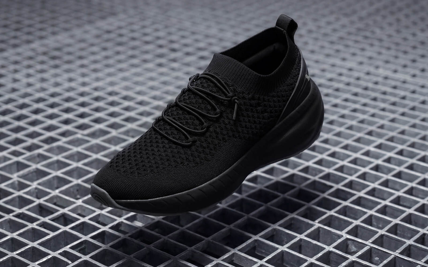 Begin Walk Soothe Lace Ups for Men : Black