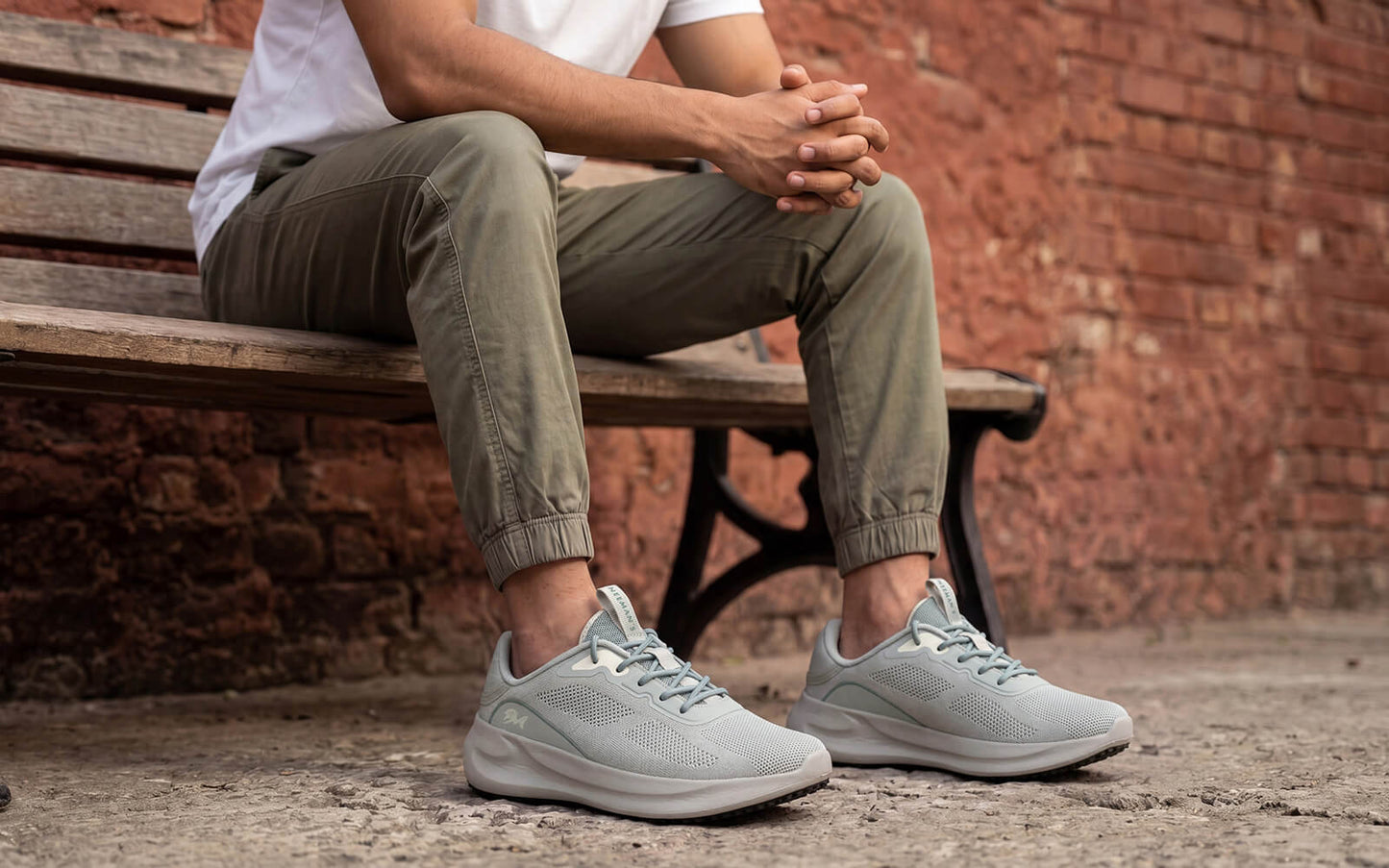 DuoForm Sneakers for Men : Grey