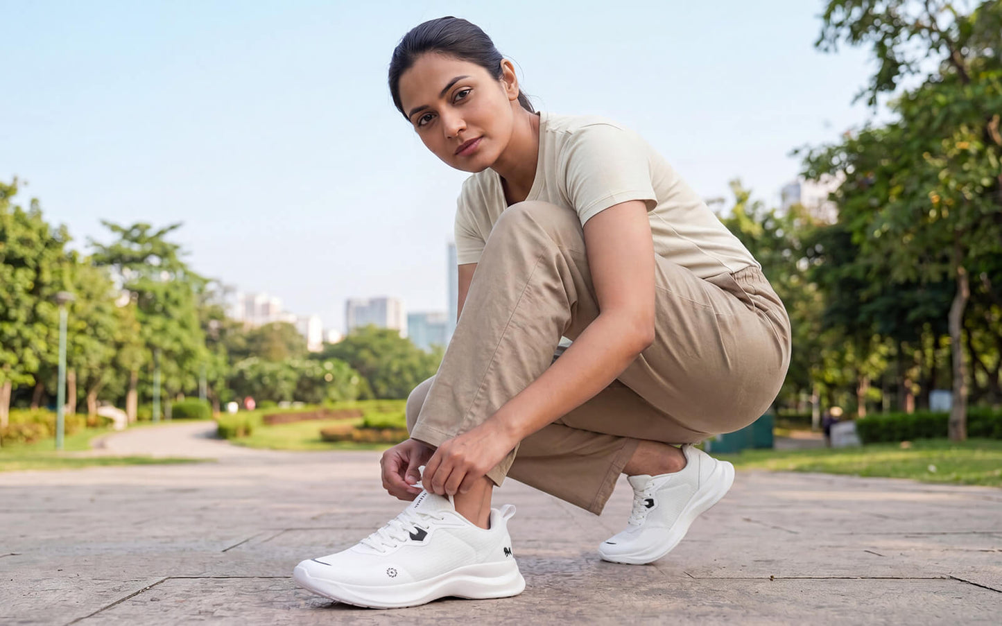 Grid Rush Sneakers For Women : White