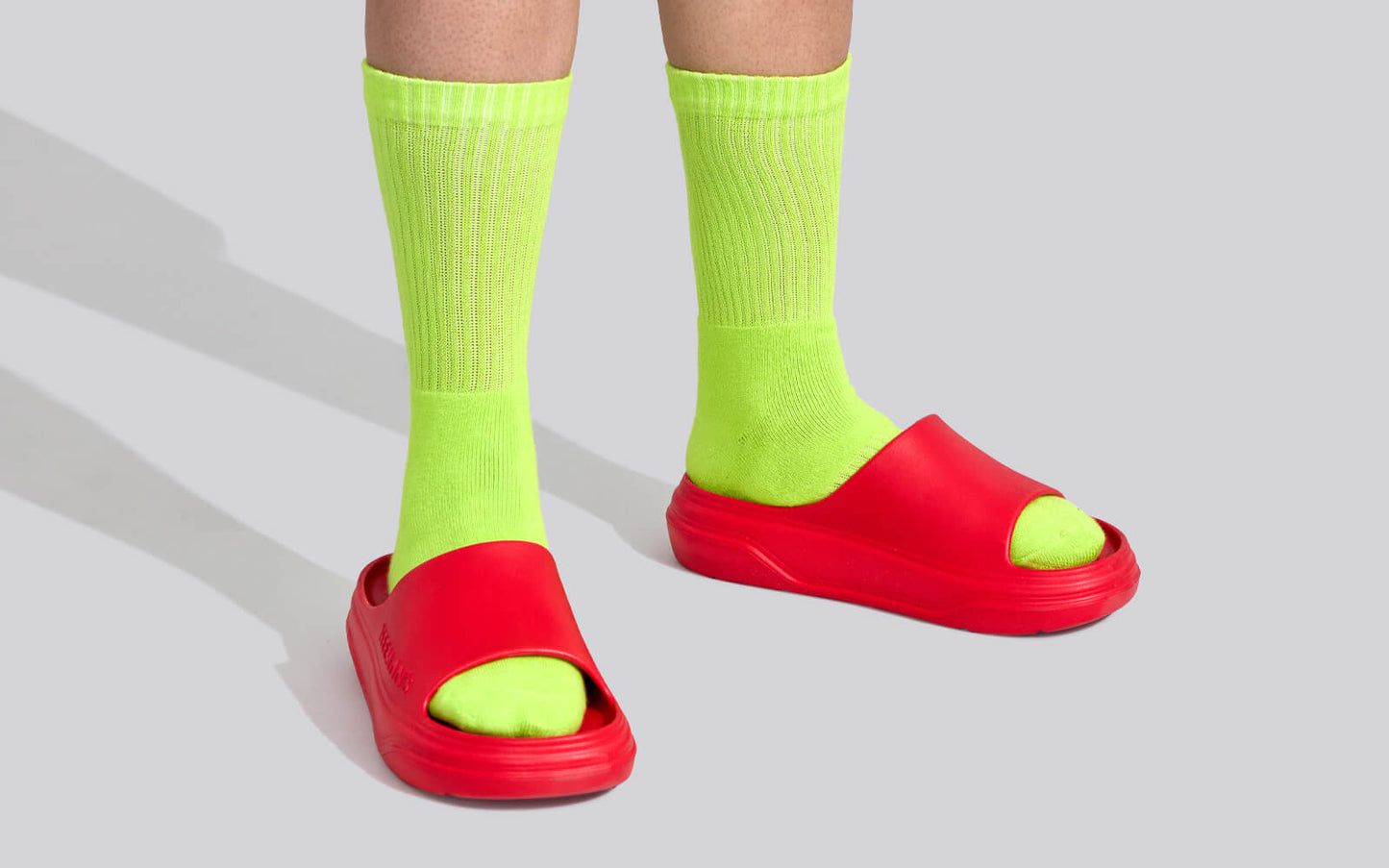 Cushers Slides For Women : Red