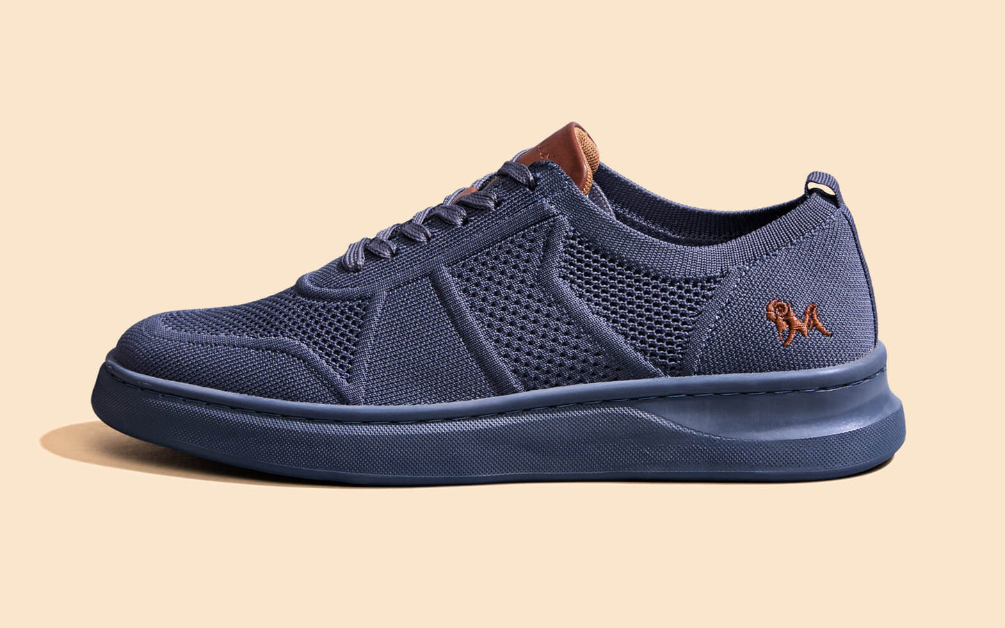 Elevate Low Top : Grey