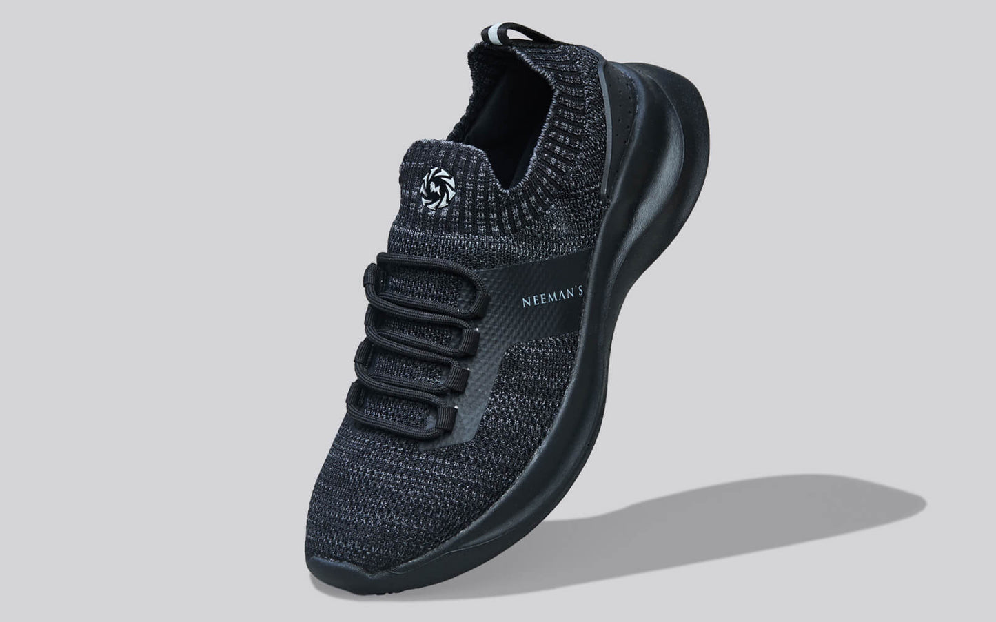 Fuse Knit Sneakers : Black