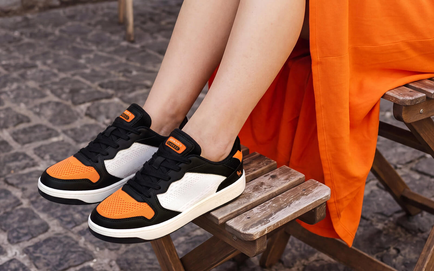 The Street Heart : Black Orange